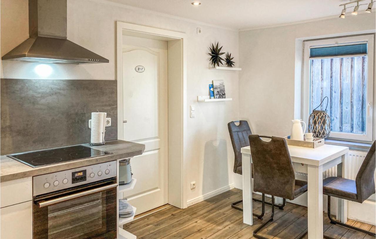 Nice Home In Niebuell With Kitchen Екстер'єр фото